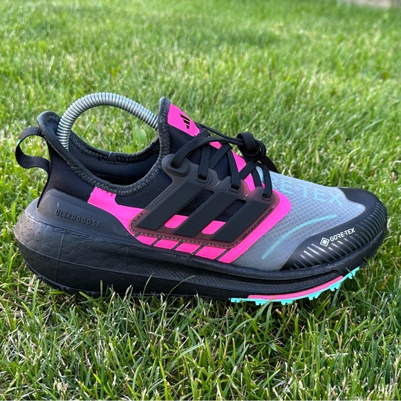 Adidas Ultraboost Light Gore-Tex Womens Running  hiking waterproof Shoes new - Picture 5 of 7